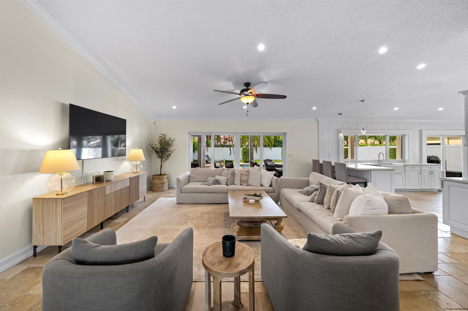1461 SW 16th Street, Boca Raton FL 33486 photo 3