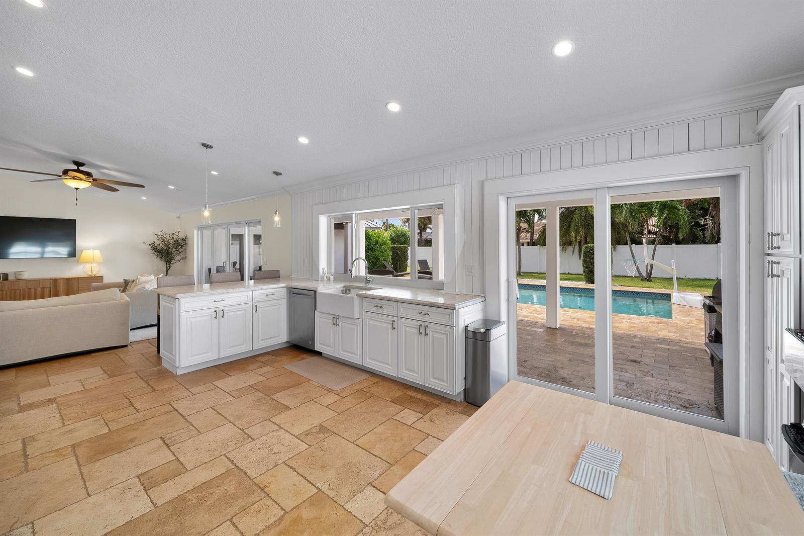 1461 SW 16th Street, Boca Raton FL 33486 photo 5