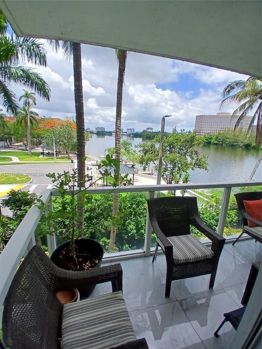 5099 NW 7th St # 303, Miami FL 33126 photo 3