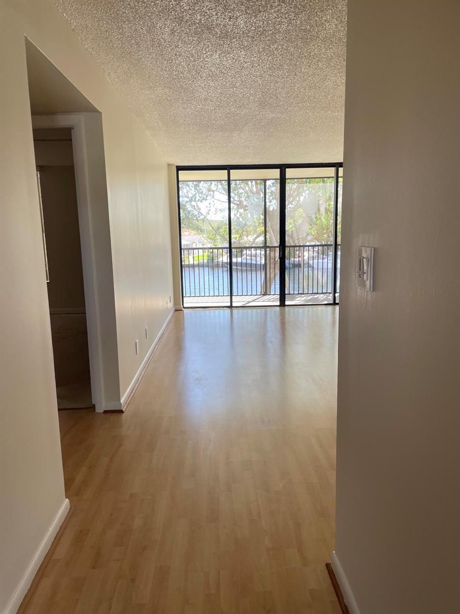 14 Royal Palm Way # 204, Boca Raton FL 33432 photo 5