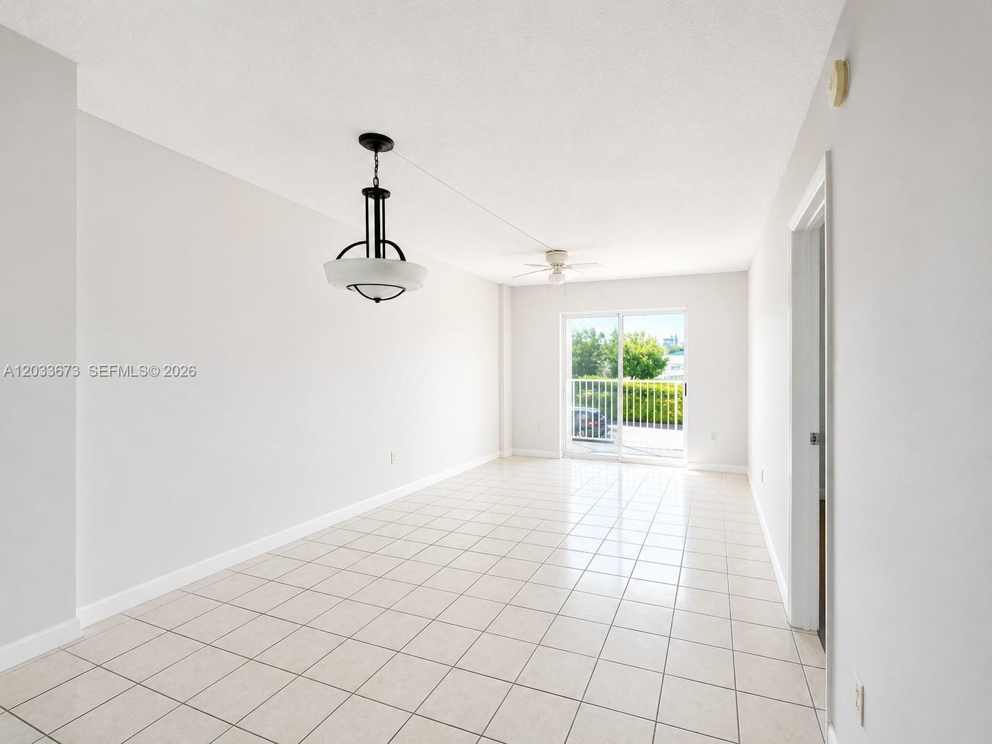 16465 NE 22nd Ave # 206, North Miami Beach FL 33160 photo 2