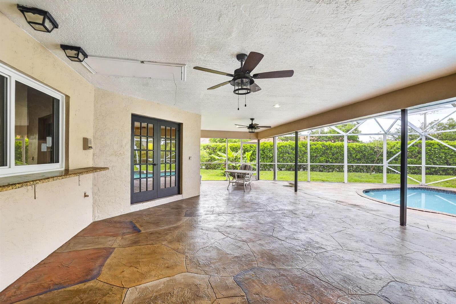 2403 NW 118th Terrace, Coral Springs FL 33065 photo 2