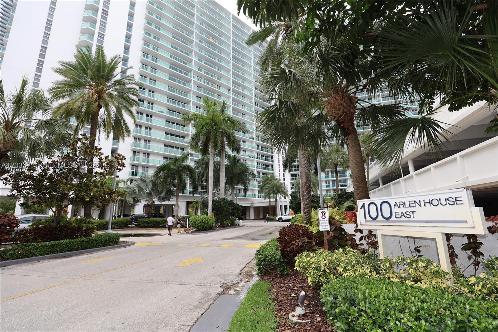 100 Bayview Dr # 527, Sunny Isles Beach FL 33160 photo 5