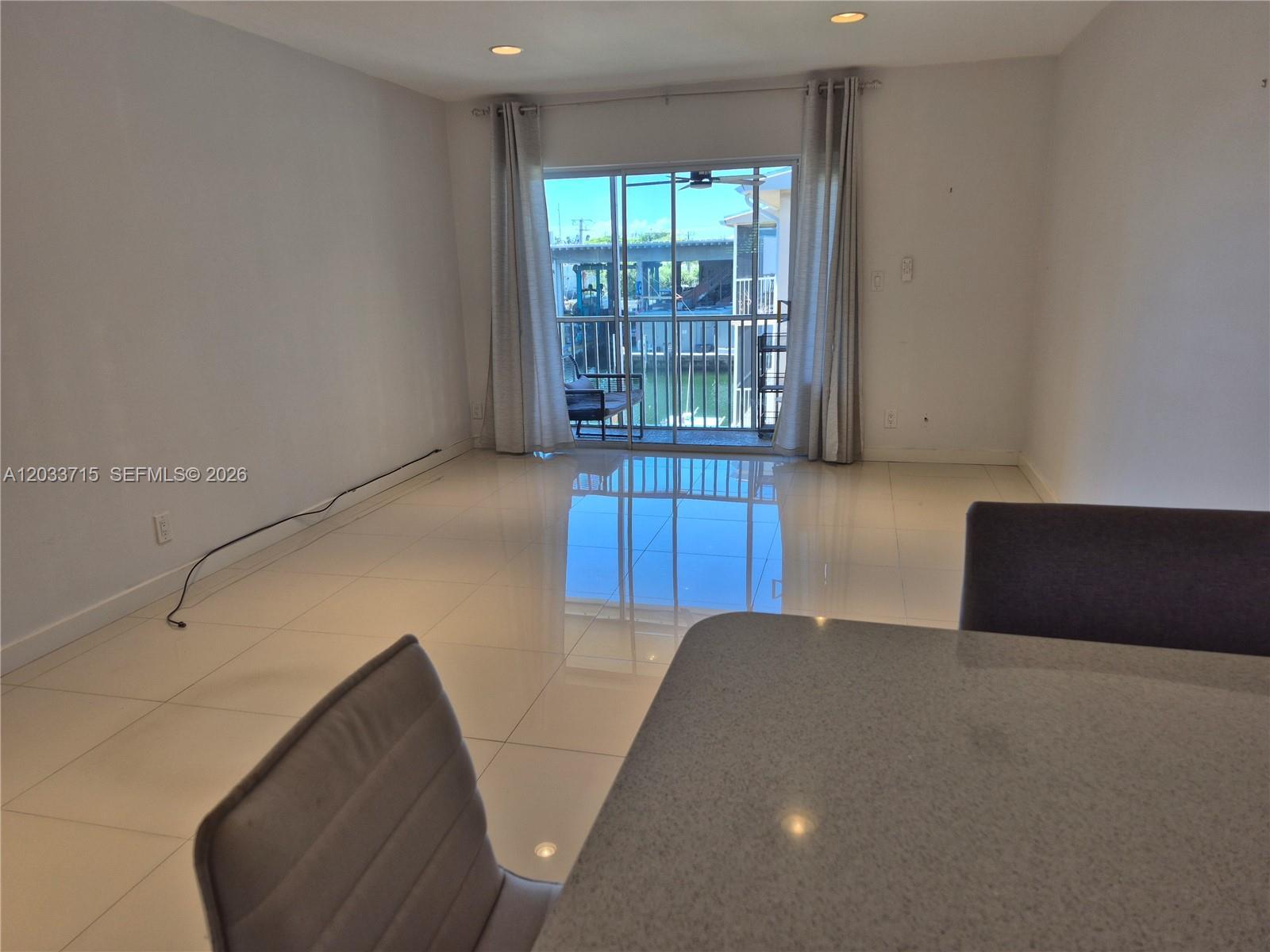 1510 SE 15th St # 307, Fort Lauderdale FL 33316 photo 3