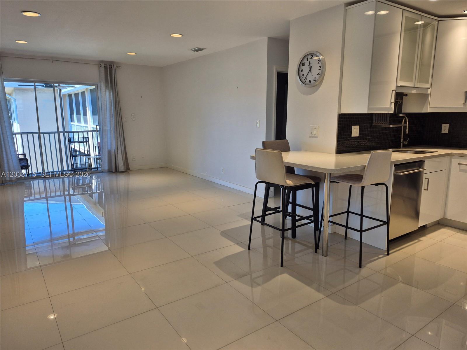 1510 SE 15th St # 307, Fort Lauderdale FL 33316 photo 4