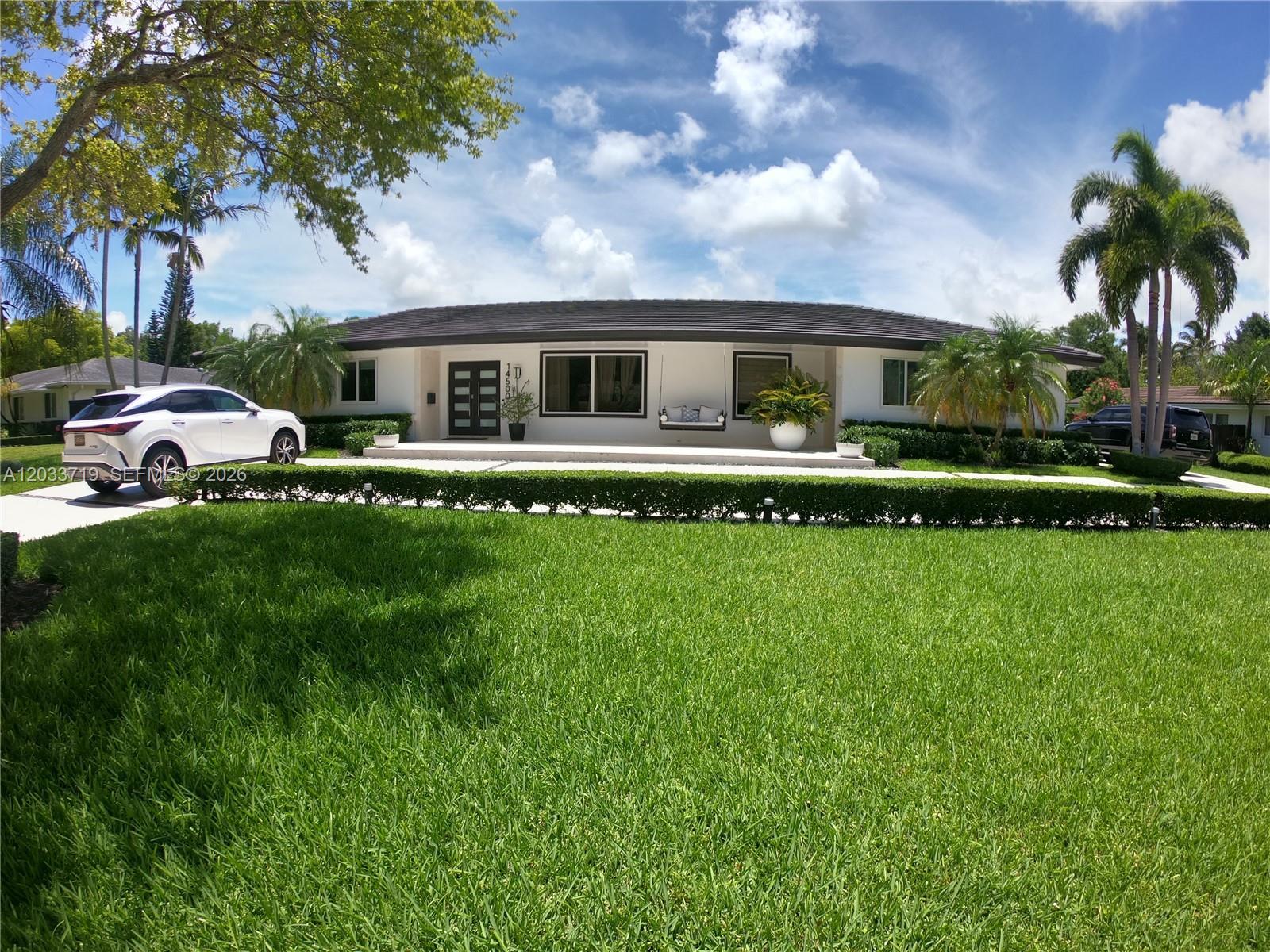 14500 SW 84th Ave, Palmetto Bay FL 33158 photo 2
