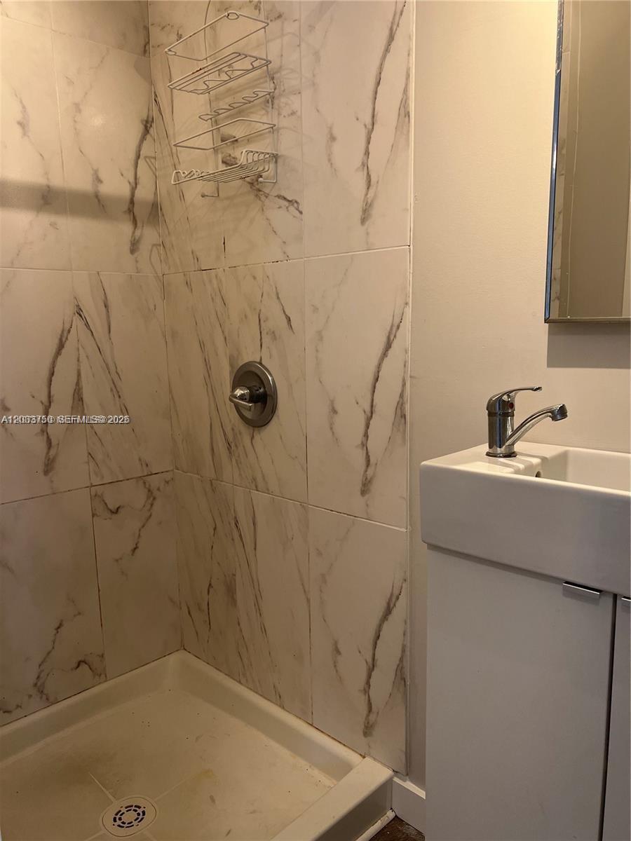 2932 NW 16th Ave # 3B, Miami FL 33142 photo 4