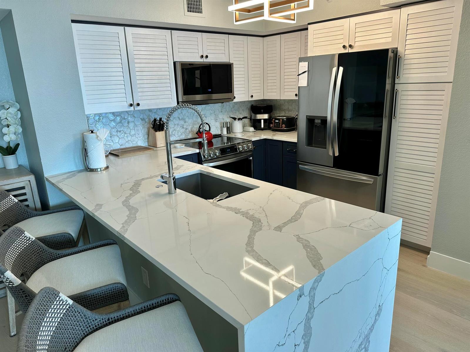 167 Yacht Club Way # 204, Hypoluxo FL 33462 photo 4