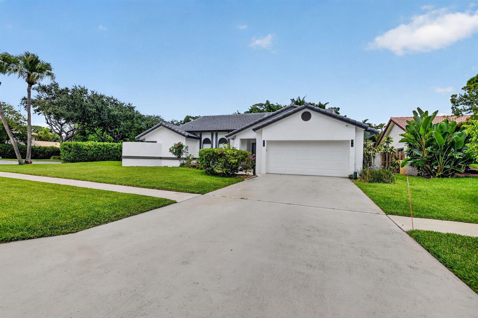19700 Sedgefield Terrace, Boca Raton FL 33498 photo 3