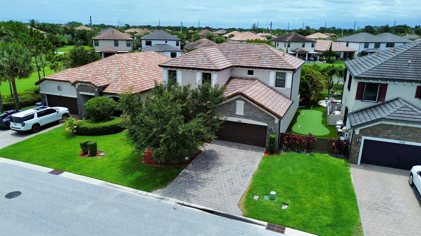 7146 Sandgrace Lane, FL 33463
