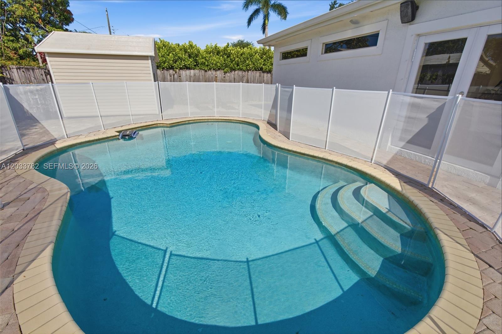 7151 SW 14th St, Pembroke Pines FL 33023 photo 2