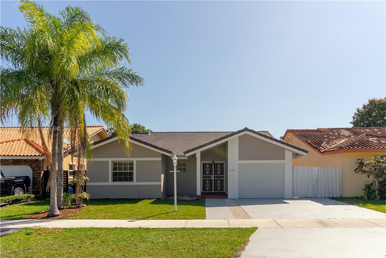 15881 SW 139th Ave, Miami FL 33177 photo 5