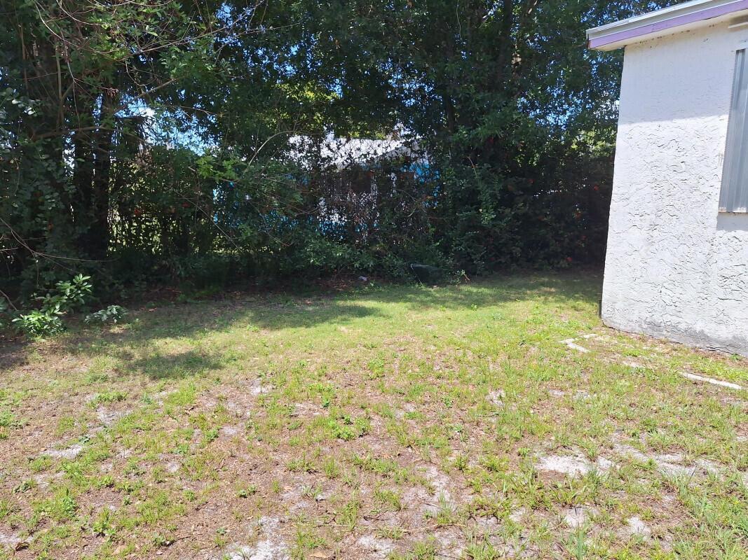 1005 Apple Street, Fort Pierce FL 34950 photo 5