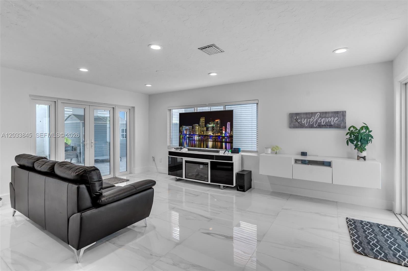 979 NW 126th Path, Miami FL 33182 photo 5