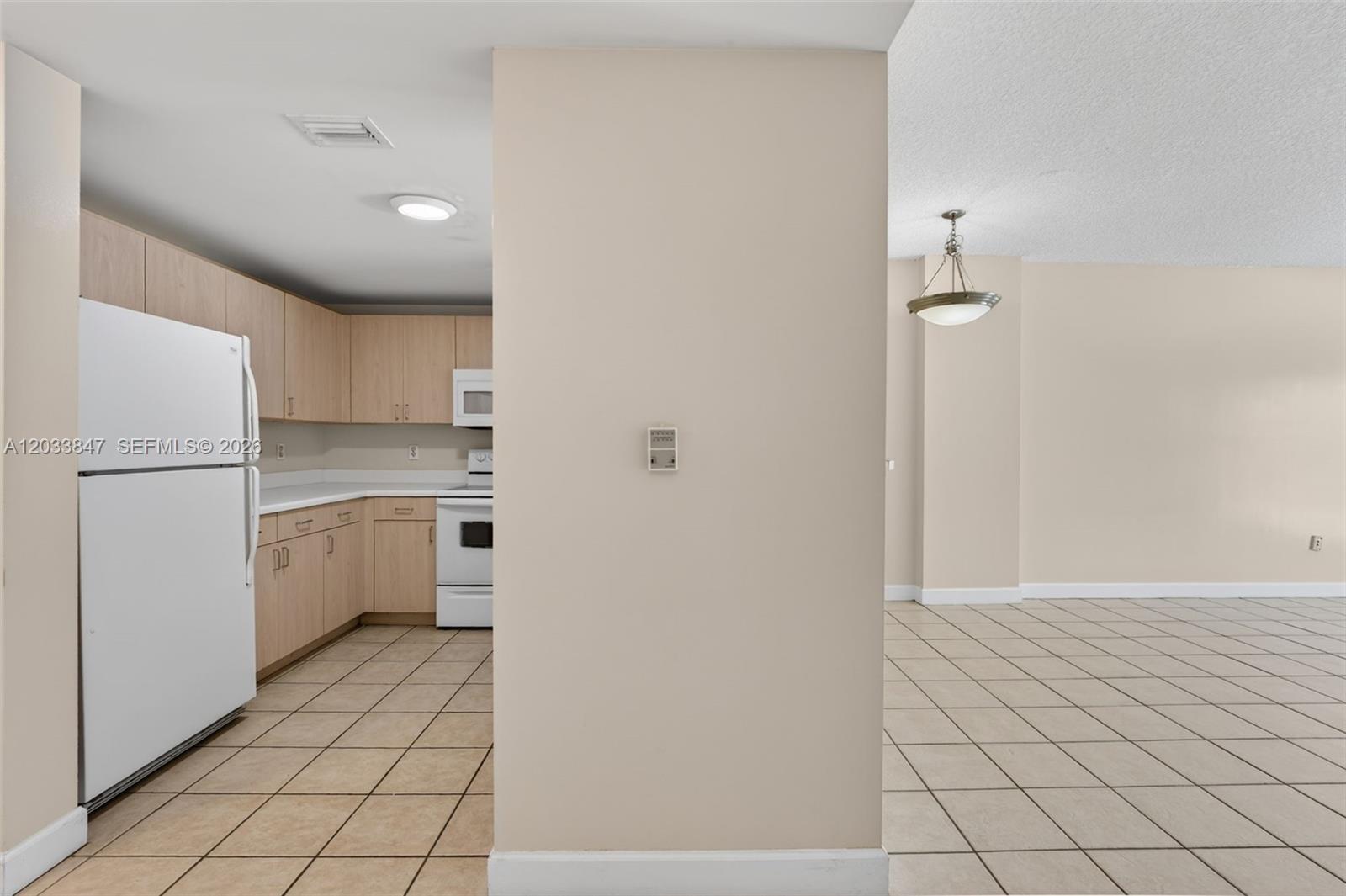 50 Menores Ave # 507, Coral Gables FL 33134 photo 2
