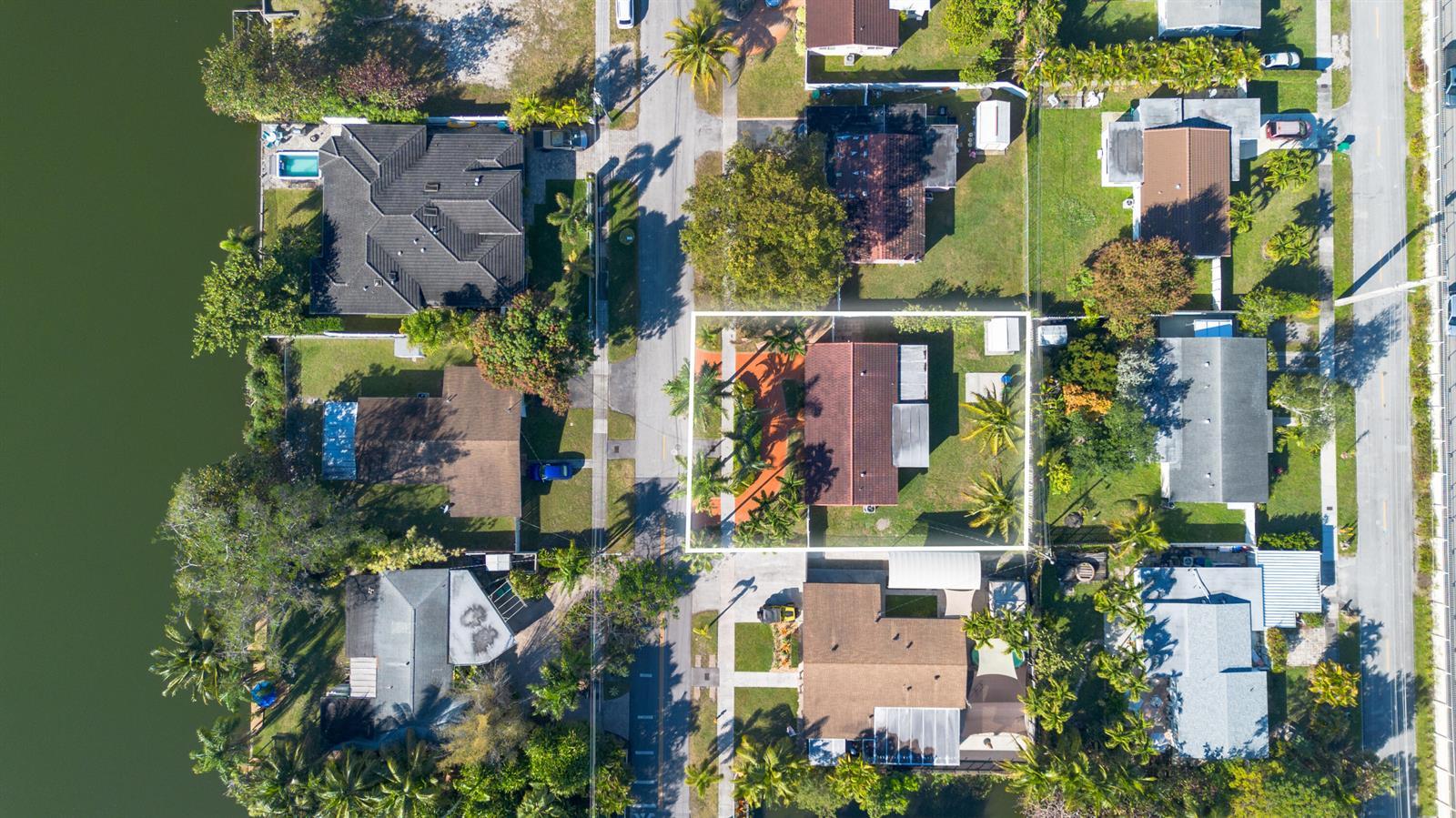 2475 NE 214th Street, Aventura FL 33180 photo 2