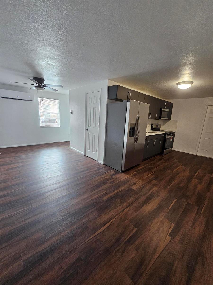 148 W 14th Street # 2, Riviera Beach FL 33404 photo 2