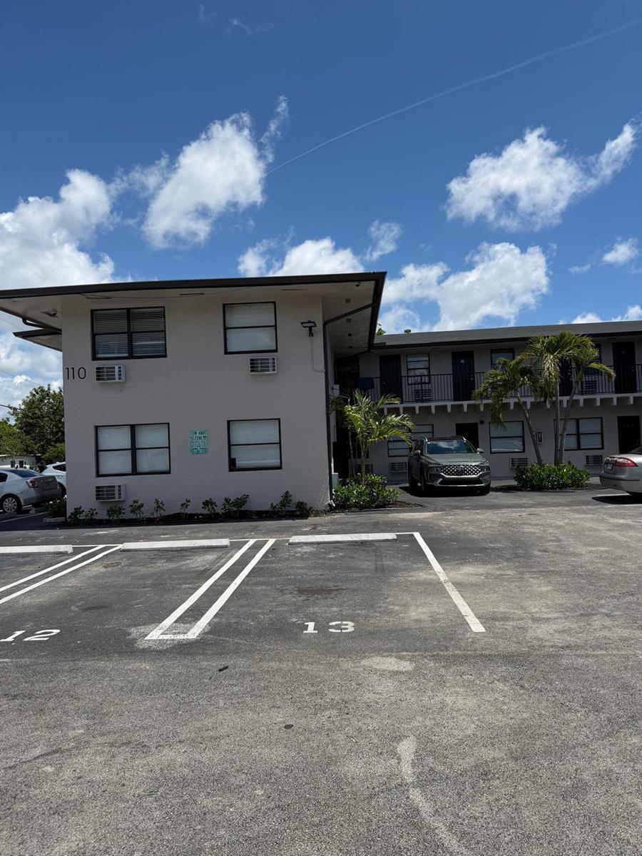 110 NW 7th Avenue # 18, Pompano Beach FL 33060 photo 4