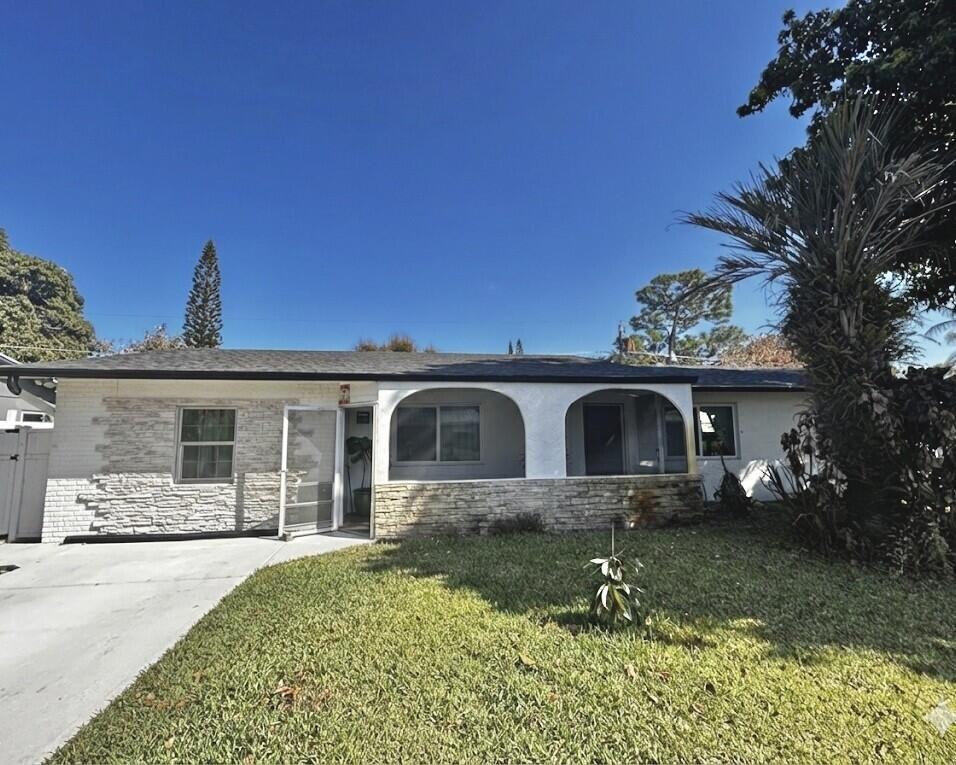 1301 SE Sandpiper Lane, Stuart FL 34996