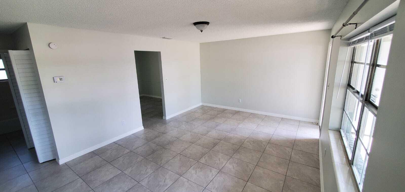 2578 Seneca Avenue, Fort Pierce FL 34946 photo 5