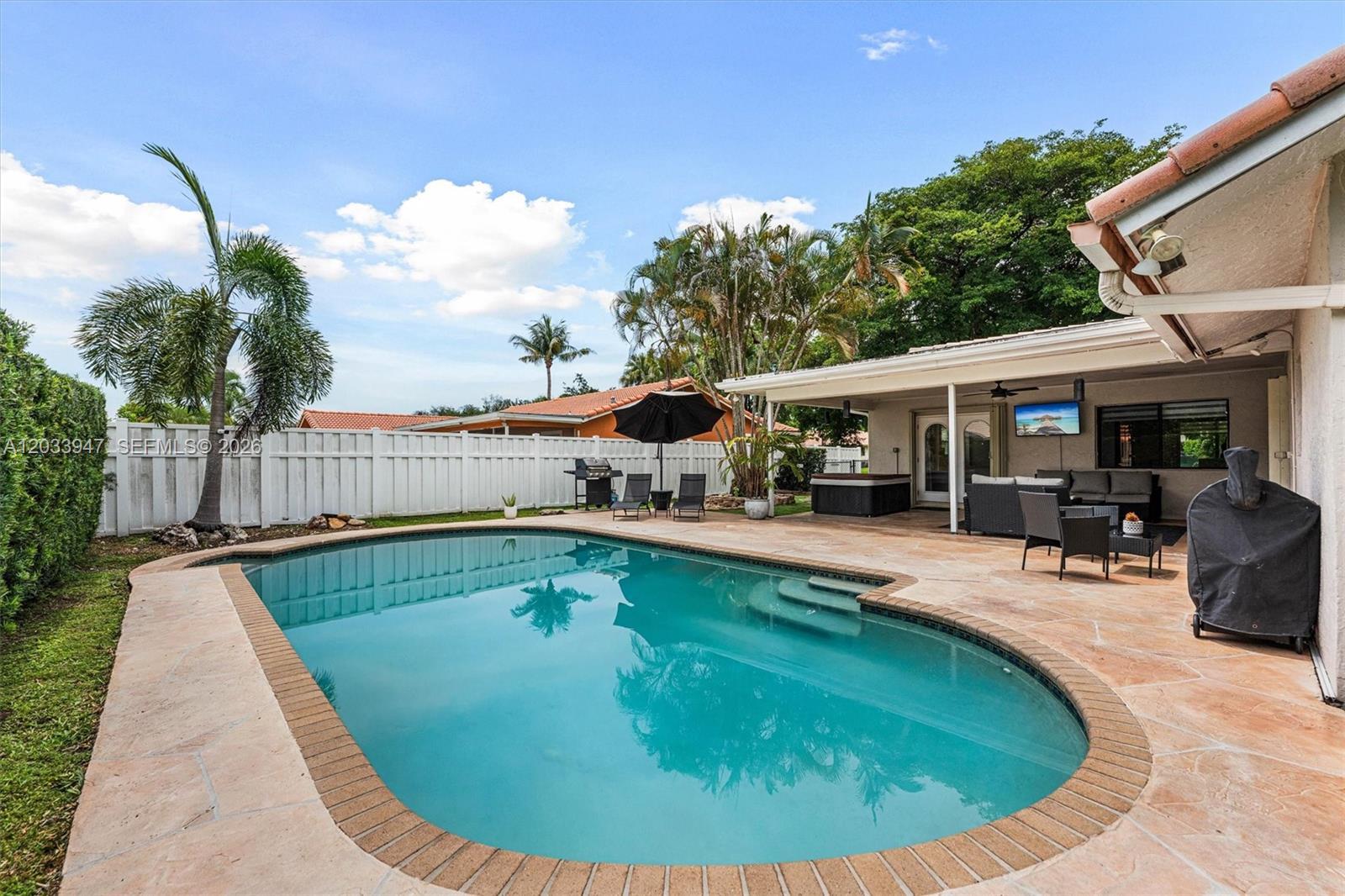 10731 NW 18th Ct, Coral Springs FL 33071 photo 4