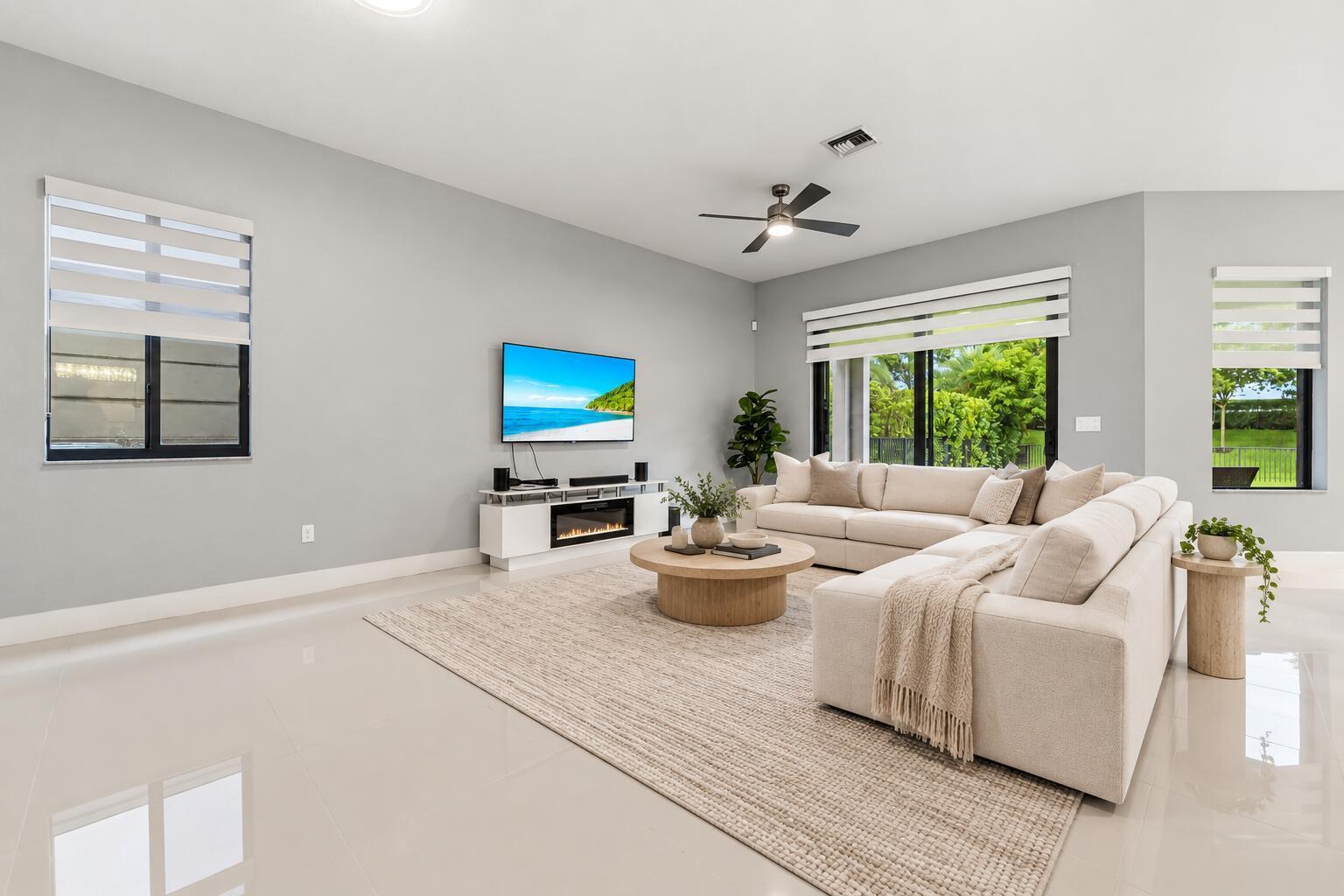 10555 Waves Way, Parkland FL 33076 photo 2