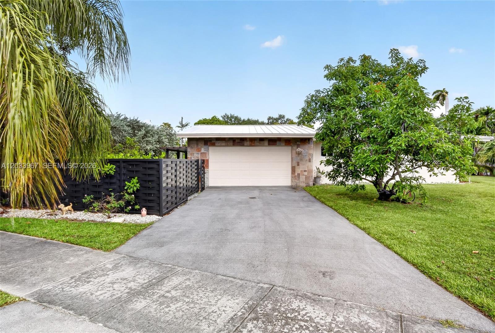 8250 SW 118th Ter, Miami FL 33156 photo 5