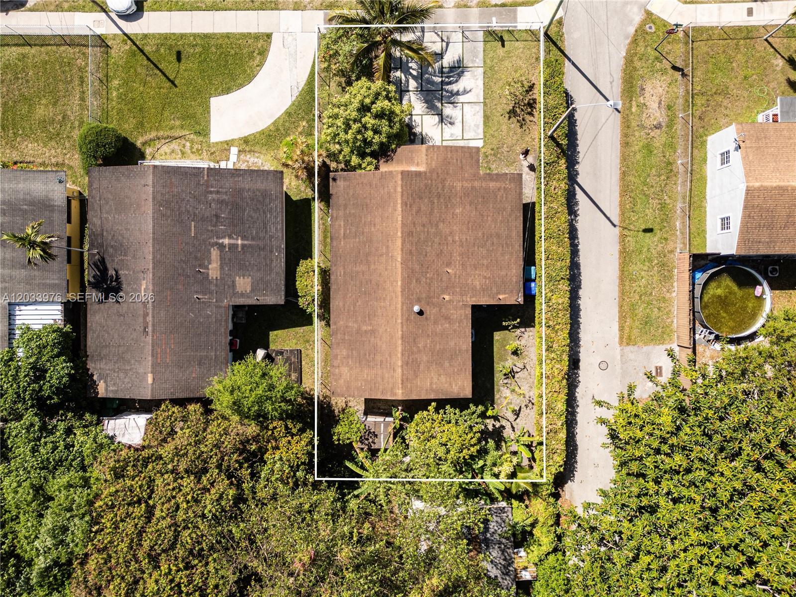 1243 NW 42nd St, Miami FL 33142 photo 5