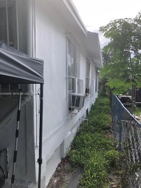 3314 NW 9th Ct, Miami FL 33127 photo 5