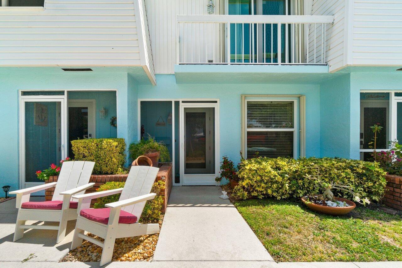842 SE 19th Avenue # 103, Deerfield Beach FL 33441 photo 2