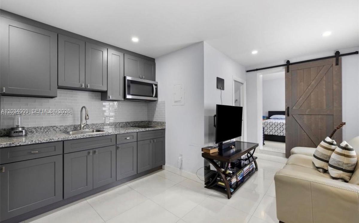 6010 NW 38th St # 1, Virginia Gardens FL 33166 photo 4