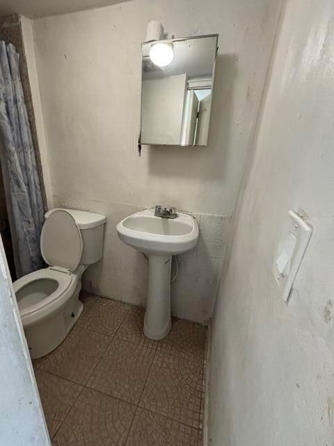2451 NW 95th Terrace, Miami FL 33147 photo 2