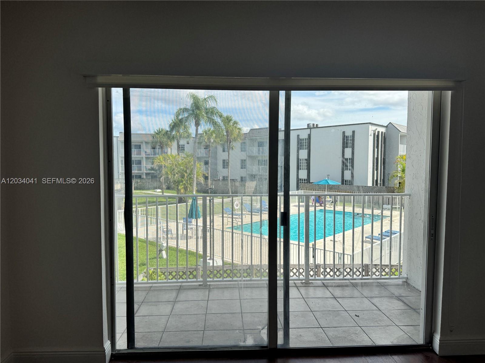 Doral, FL 33166 photo 2