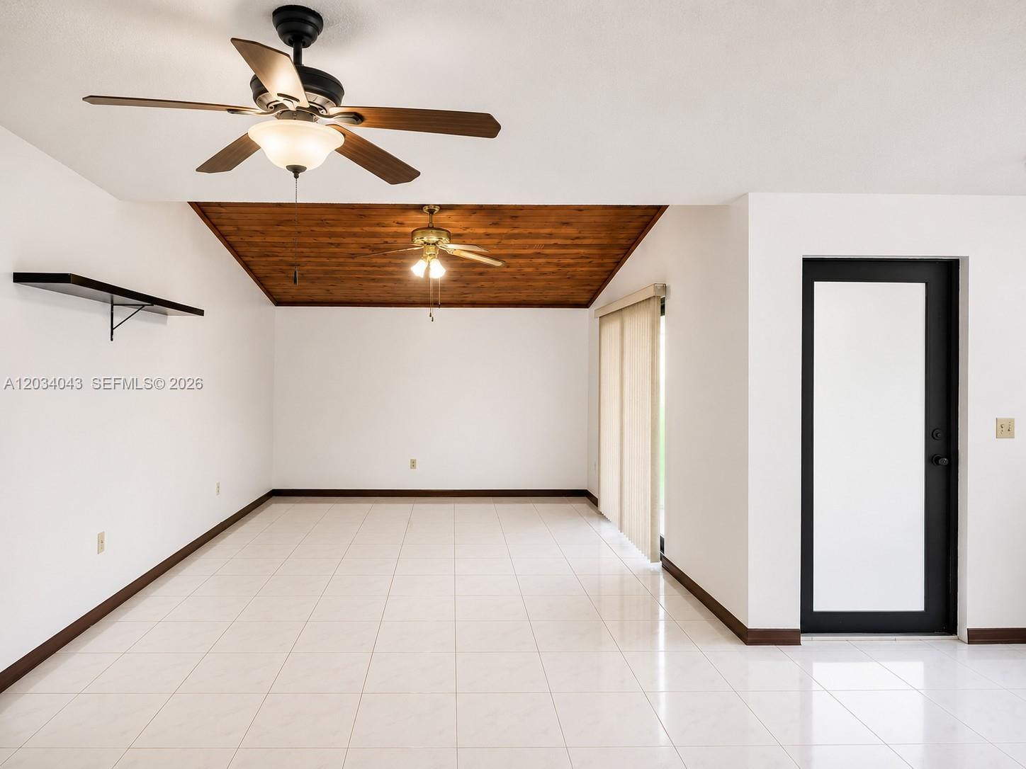 6521 SW 114th Ave, Miami FL 33173 photo 3