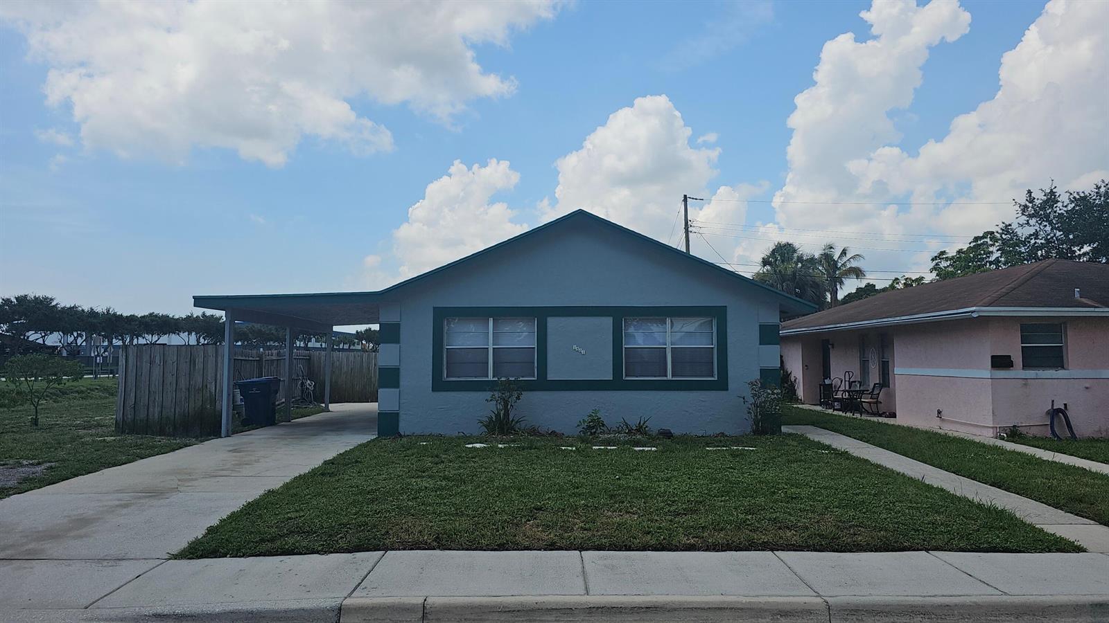 1501 W 17th Street, Riviera Beach FL 33404