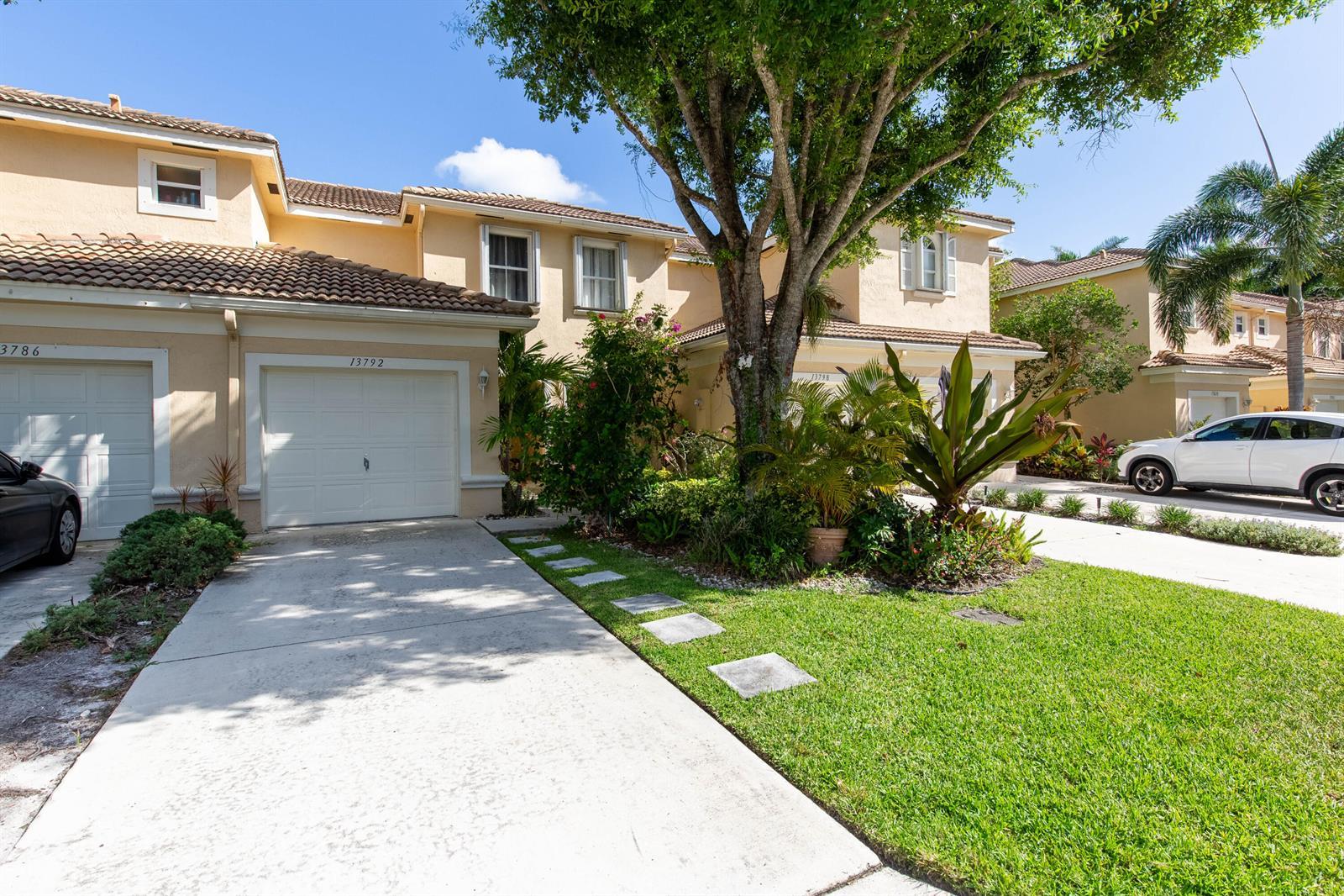 13792 Creston Place, Wellington FL 33414