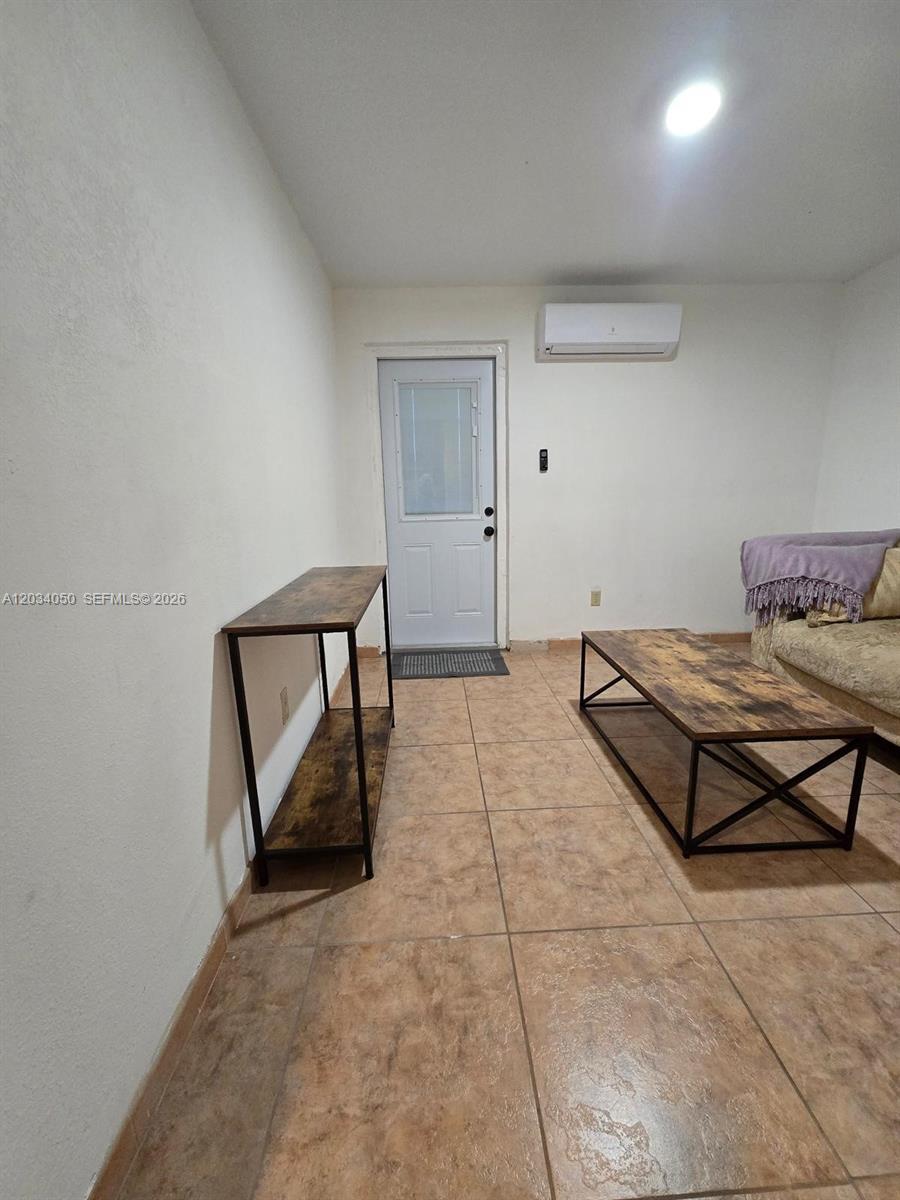 4863 SW 148th Ct # 1, Miami FL 33185