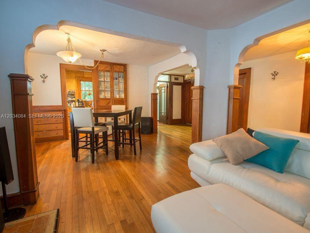 8238 NE 9th Ave, Miami FL 33138 photo 5