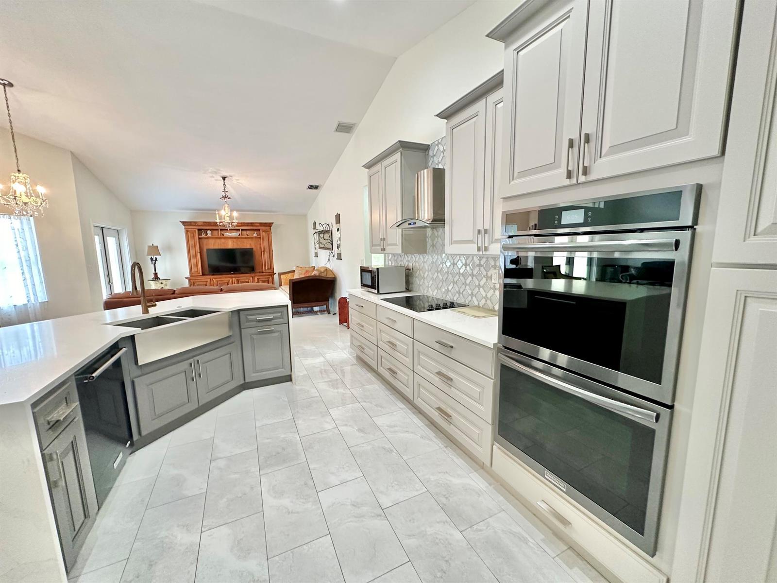 10591 Paso Fino Drive, Wellington FL 33449 photo 3