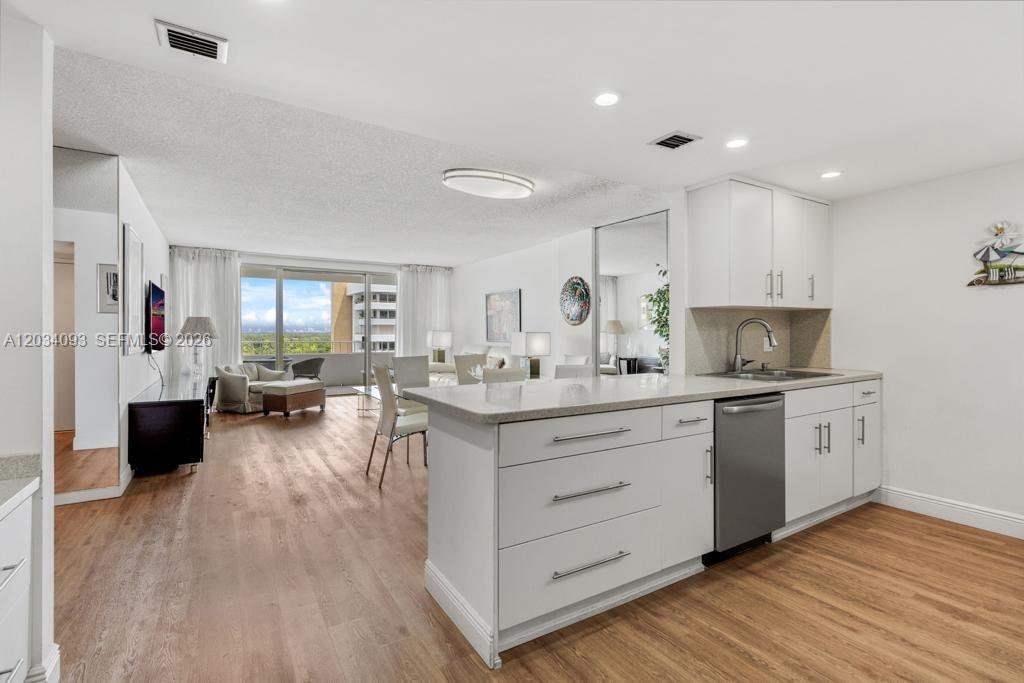199 Ocean Lane Dr # 1006, Key Biscayne FL 33149 photo 5