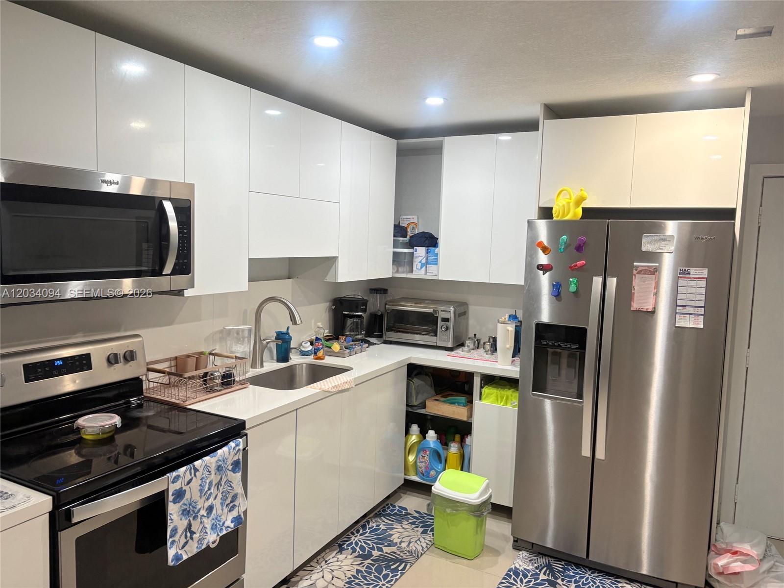 7208 Fairway Dr # I11, Miami Lakes FL 33014 photo 5