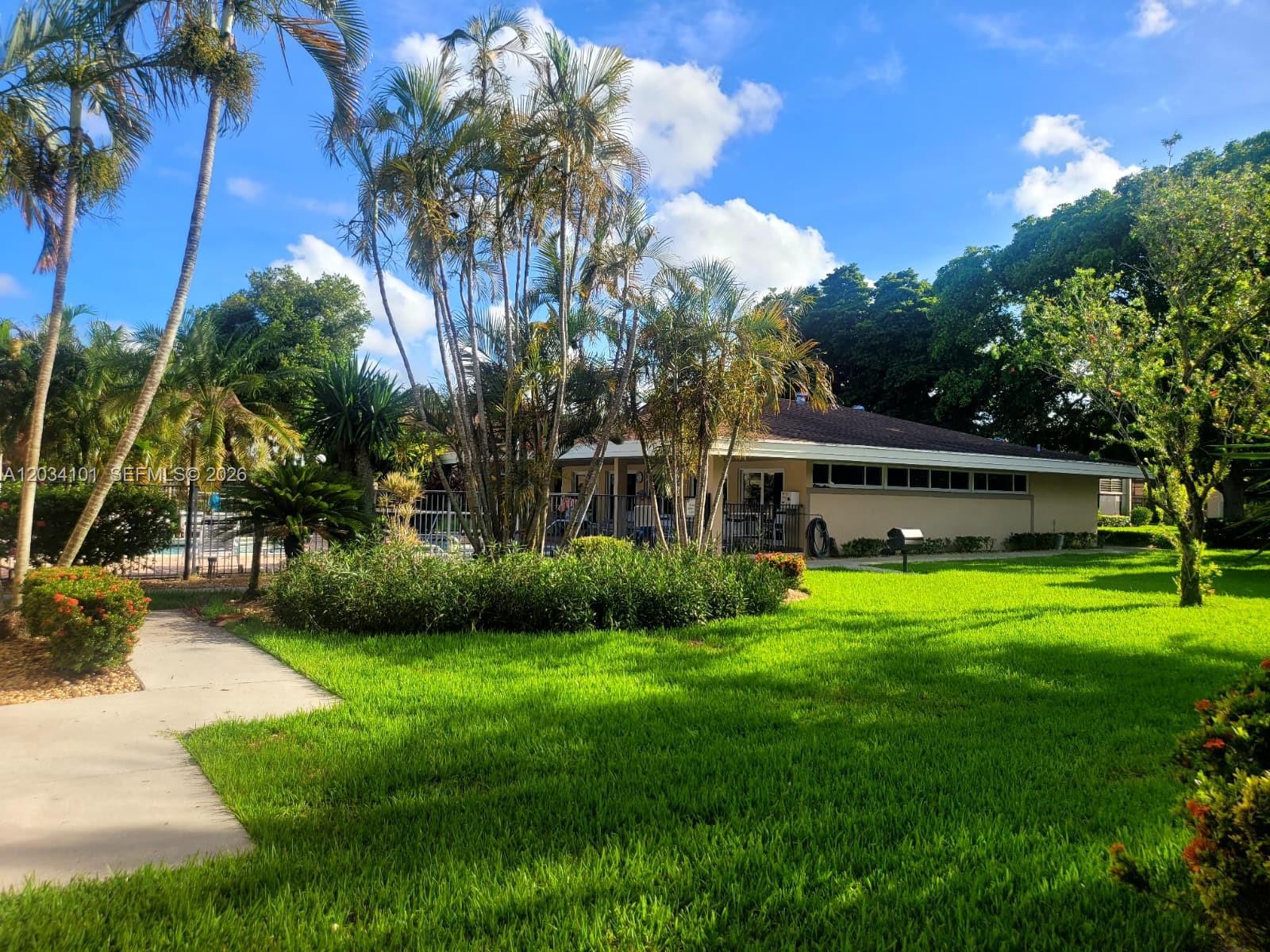 1231 NW 13th St # 464F, Boca Raton FL 33486