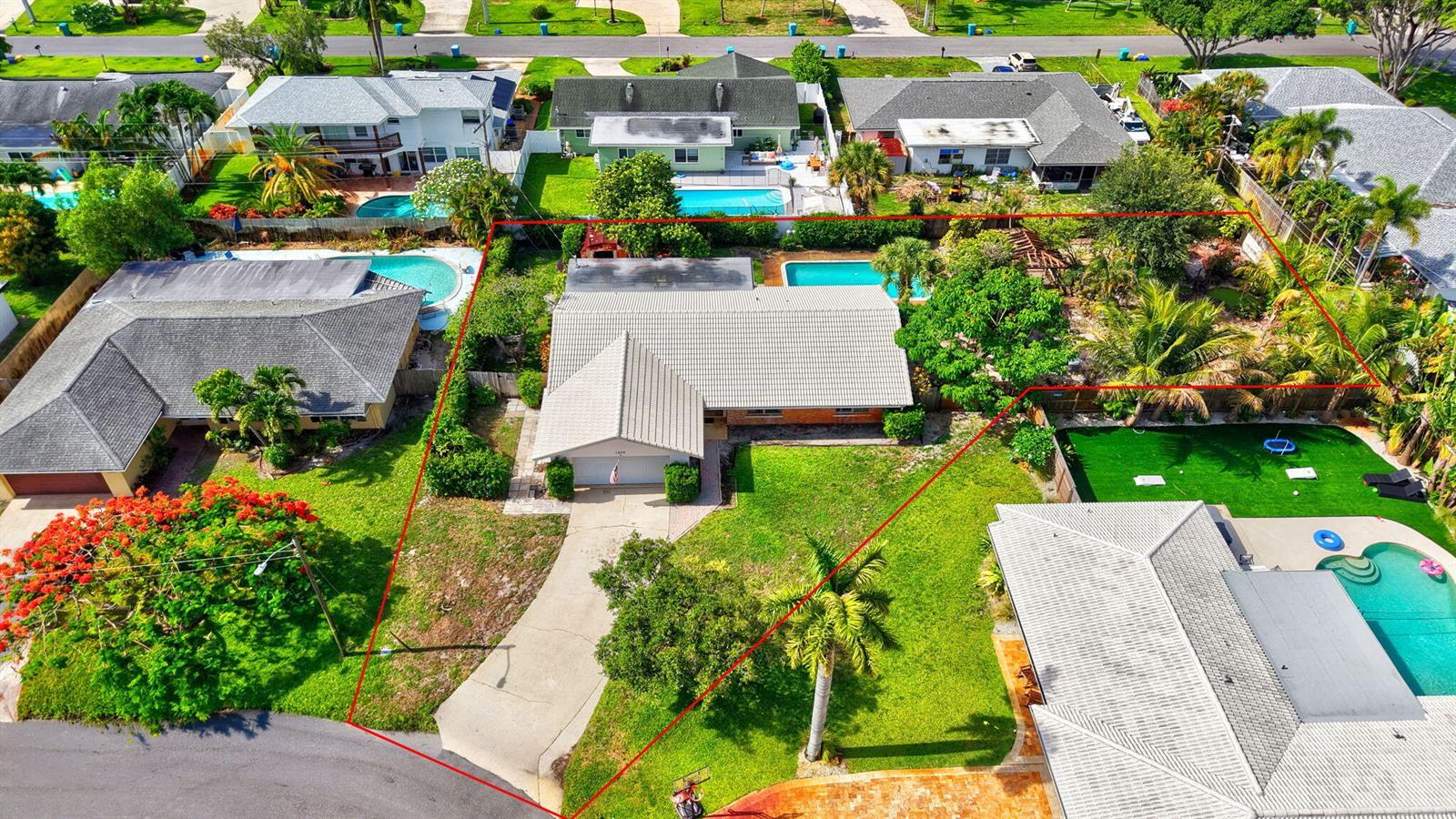 1370 SW 27th Place, Boynton Beach FL 33426 photo 3