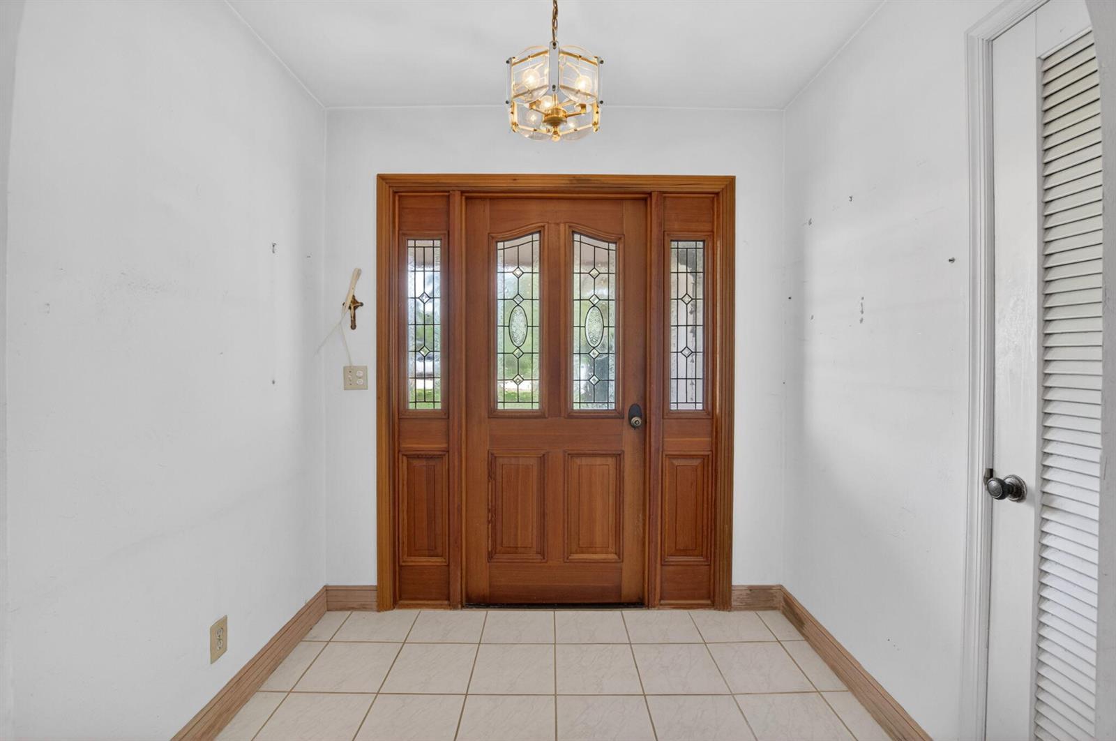 1370 SW 27th Place, Boynton Beach FL 33426 photo 5