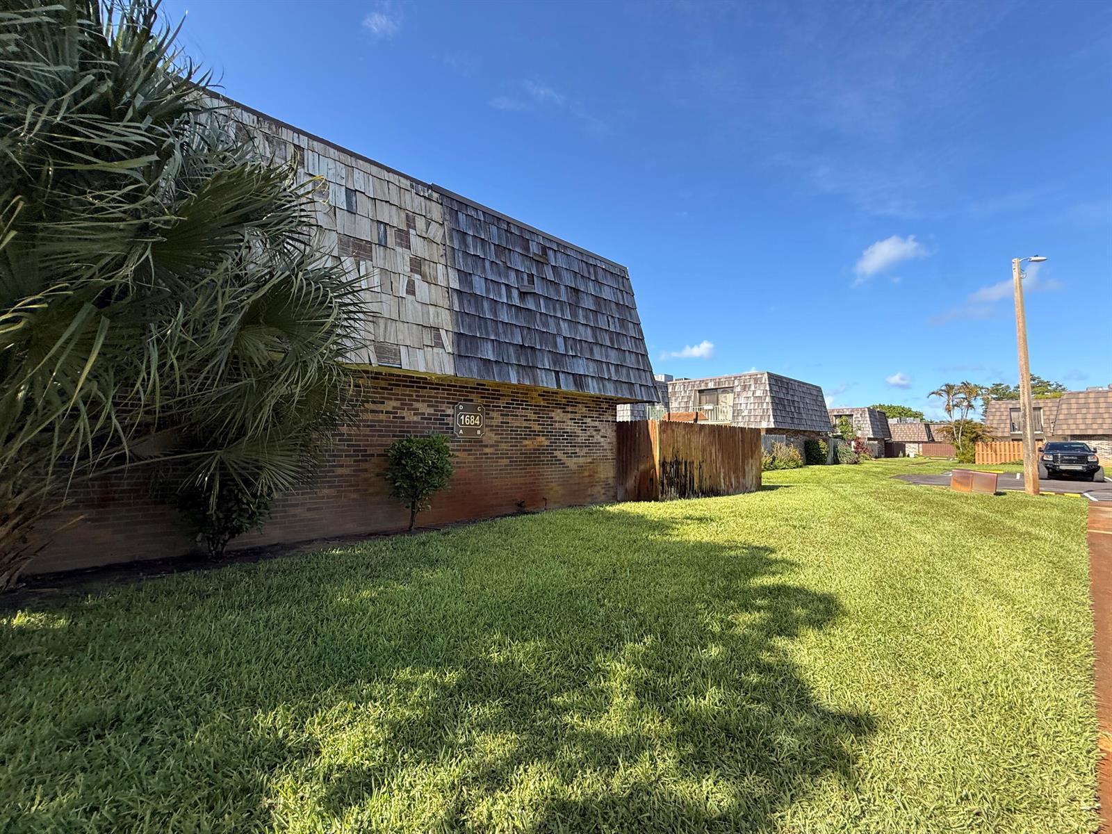 1684 Forest Lakes Circle # A, West Palm Beach FL 33406 photo 2