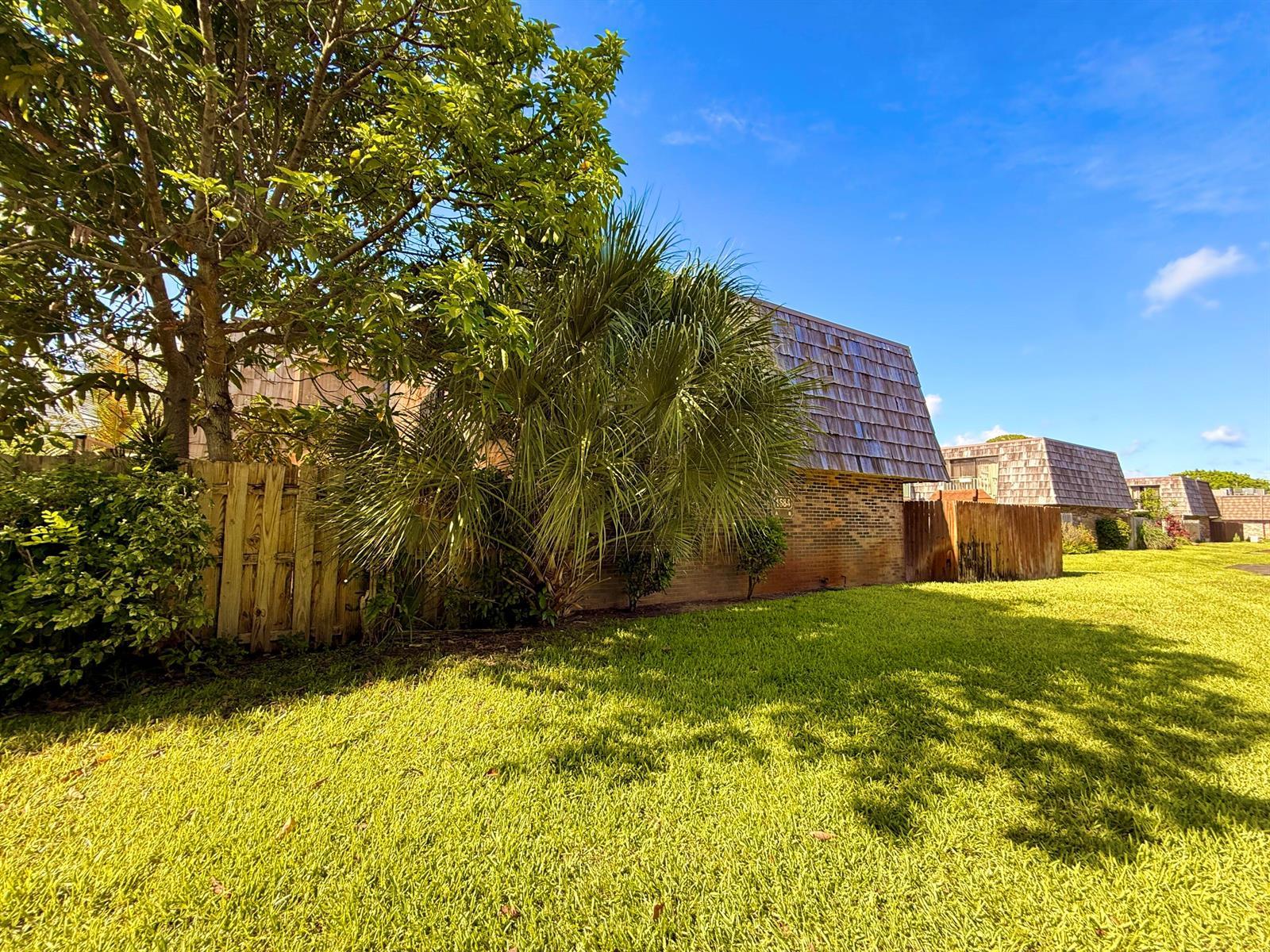 1684 Forest Lakes Circle # A, West Palm Beach FL 33406 photo 3