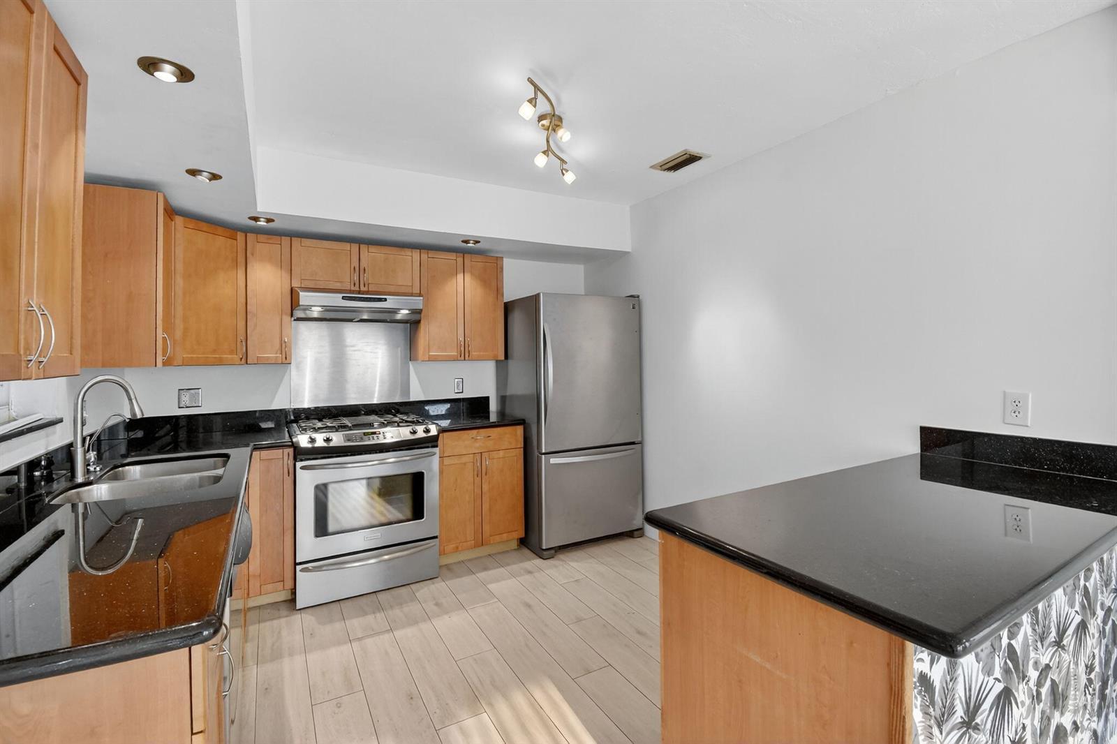 1606 NE 15th Avenue # 1606, Fort Lauderdale FL 33305 photo 5