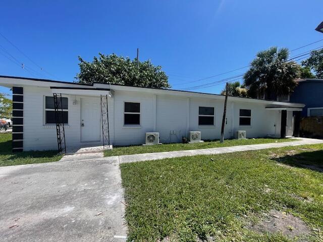 304 N Tamarind Avenue, West Palm Beach FL 33401 photo 2