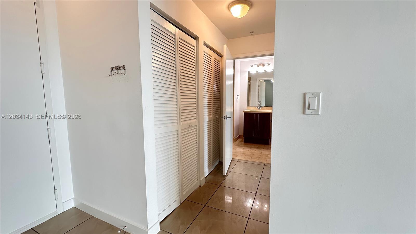 79 SW 12th St, Miami FL 33130 photo 5
