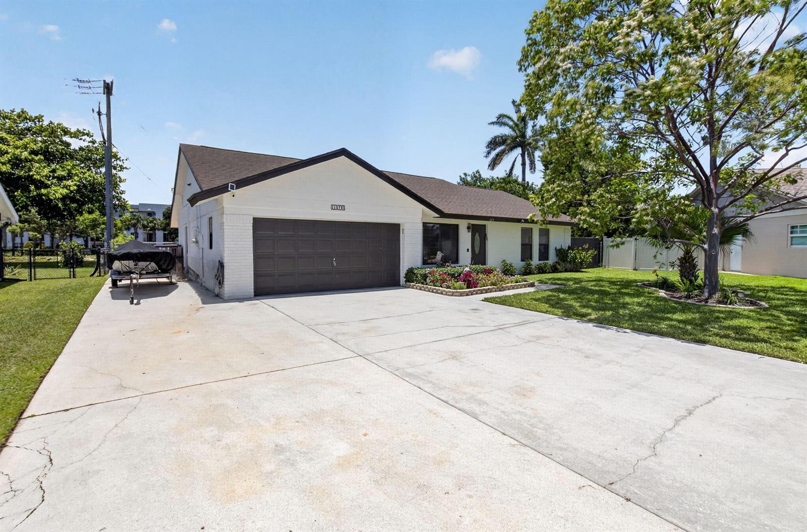 1273 NW 11th Street, Boynton Beach FL 33426 photo 3